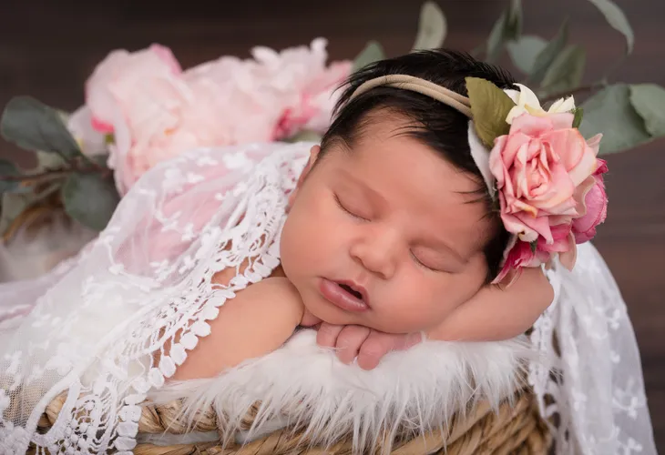 Gallery image-4 for Newborn