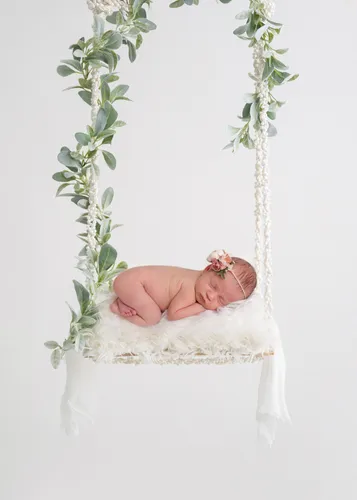 Gallery image-17 for Newborn