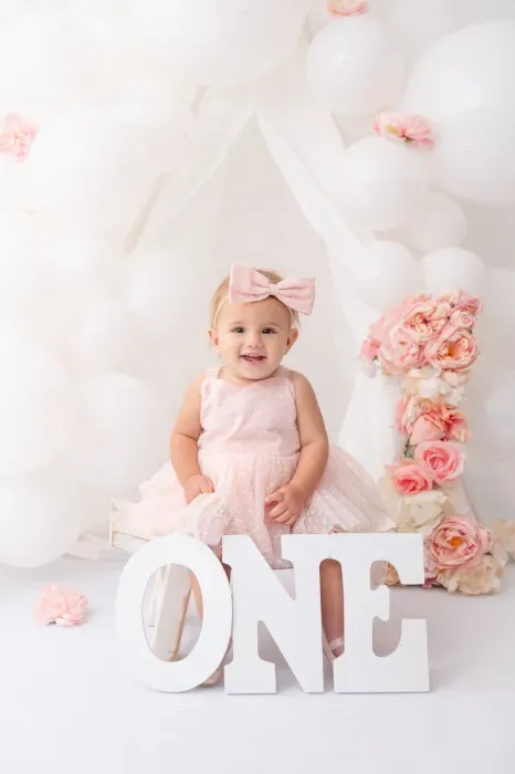 Baby pointing.